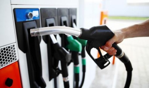 Leve alza en precios de gasolinas Managua. Radio La Primerísima