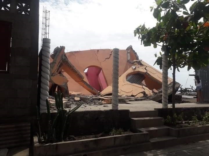 Fuertes marejadas siguen dañando casas en Corinto Managua. Radio La Primerísima