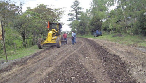 Alcaldías siguen mejorando caminos productivos Managua. Radio La Primerísima