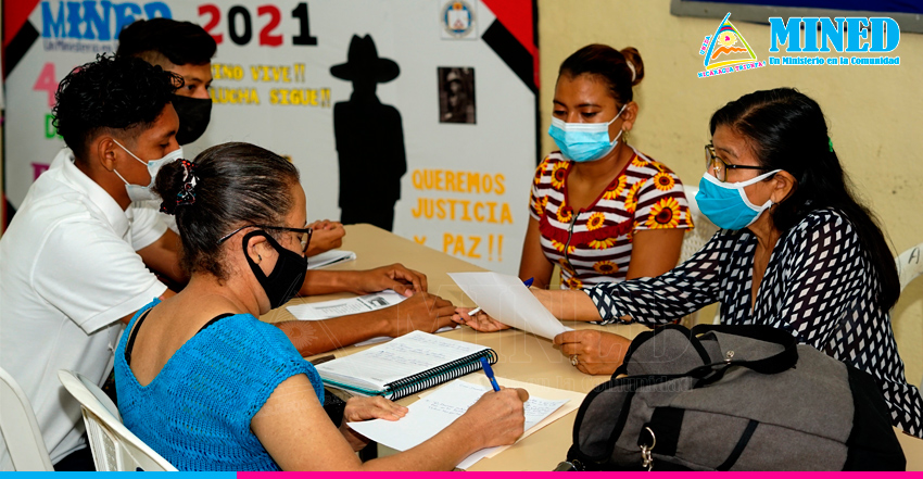 Realizan en congresos municipales de formación docente Managua. Radio La Primerísima