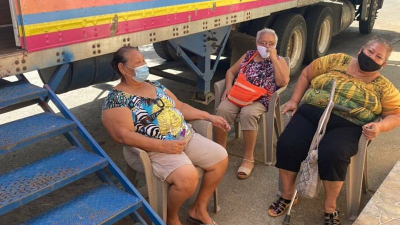 Clínica Móvil llega a barrio Edgar Lang Managua. Por Libeth González/Radio La Primerísima