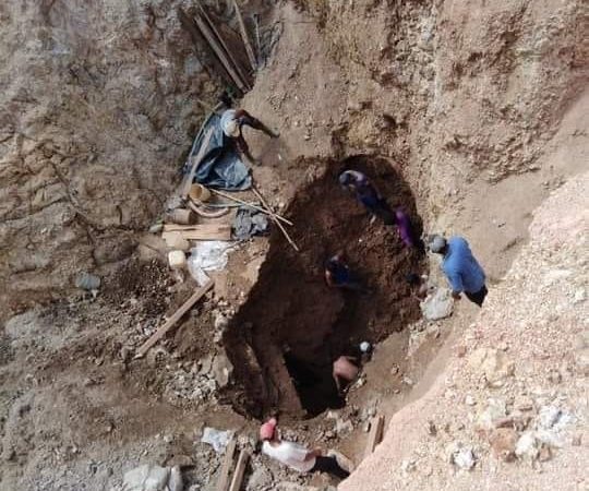 Confirman muerte de 2 mineros en San Carlos Managua. Radio La Primerísima