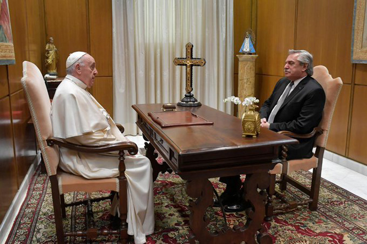 Papa y presidente de Argentina abordan diversos temas Roma. Prensa Latina