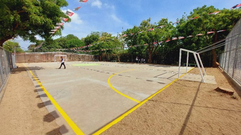 Inauguran nueva cancha de fútbol en Bello Amanecer, Ciudad Sandino Managua. Radio La Primerísima