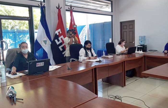 Avanza formación y actualización de docentes Managua. Radio La Primerísima