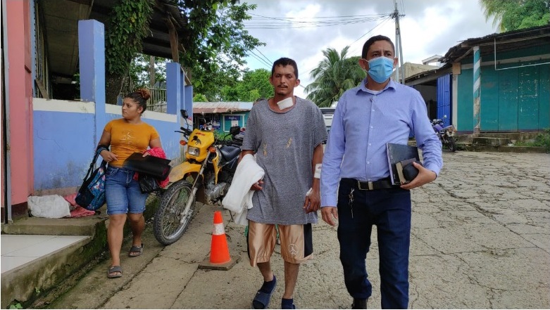 Sujeto se entrega tras asesinar a hombre en Siuna Managua. Radio La Primerísima 