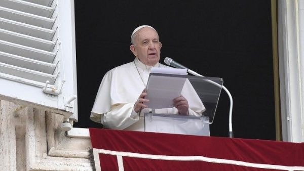 El Papa expresa su dolor tras hallazgo de restos en Canadá Roma. Telesur