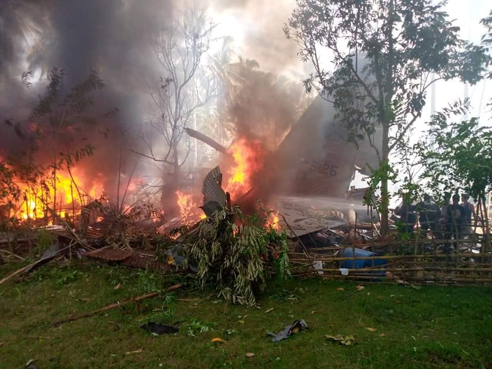 Aumenta a 45 cifra de muertos tras accidente aéreo en Filipinas Manila. Telesur