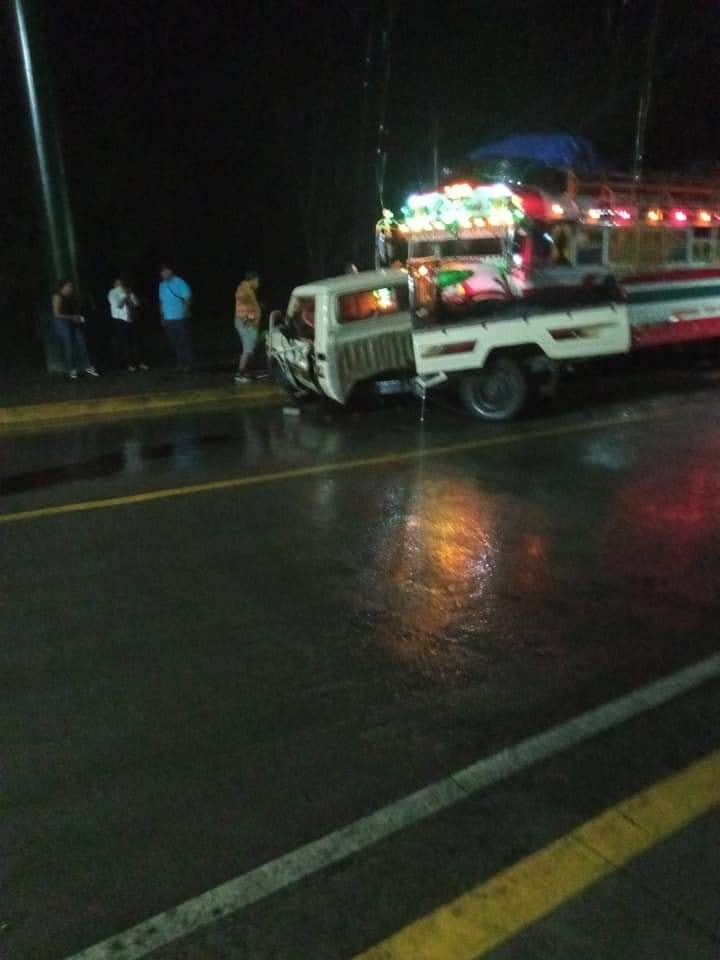 Conductor de camioneta muere al chocar contra bus en Muy Muy Managua. Radio La Primerísima 