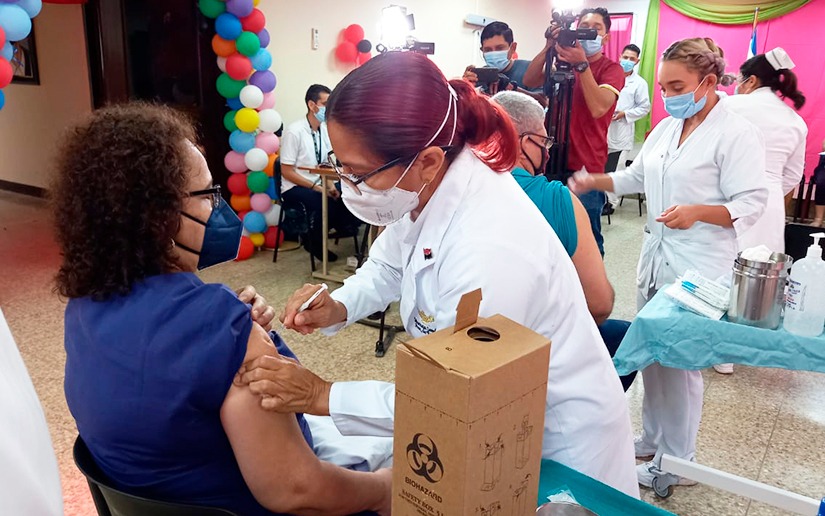 Sigue en Managua vacunación voluntaria contra Covid-19 Managua. Radio La Primerísima