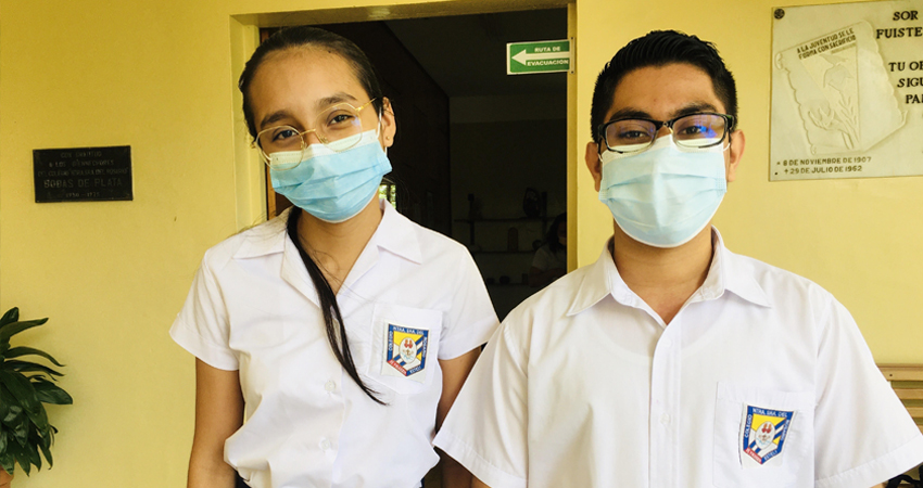 Listos ganadores del concurso de mejores estudiantes en Estelí Managua. Radio La Primerísima