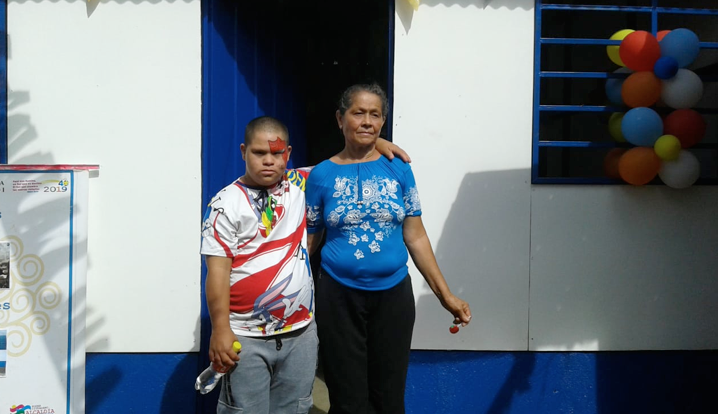 Entregan vivienda a familia del barrio Jorge Dimitrov Managua. Radio La Primerísima