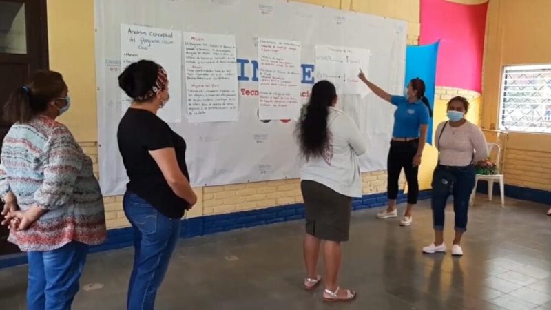 Emprendedoras caraceñas reciben financiamiento Managua. Radio La Primerísima