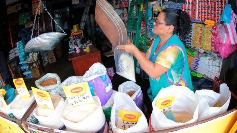 Mercados están abastecidos Managua. Radio La Primerísima