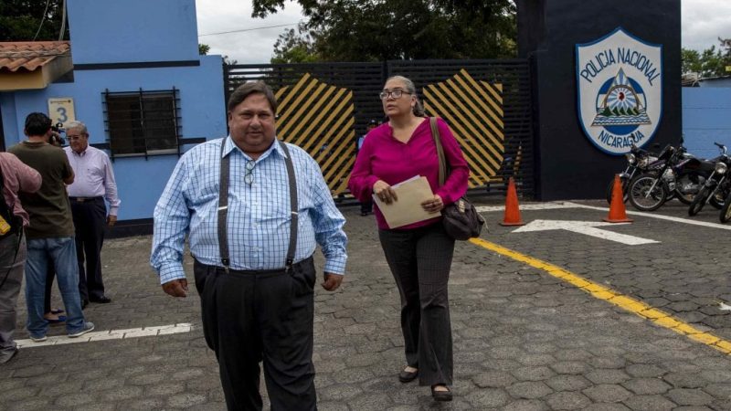 Policía pone bajo custodia a Noel Vidaurre y Jaime “El Pingüino”Arellano Managua. Radio La Primerísima