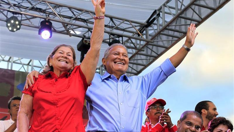 Otorgan nacionalidad nicaragüense al expresidente Salvador Sánchez Managua. Radio La Primerísima