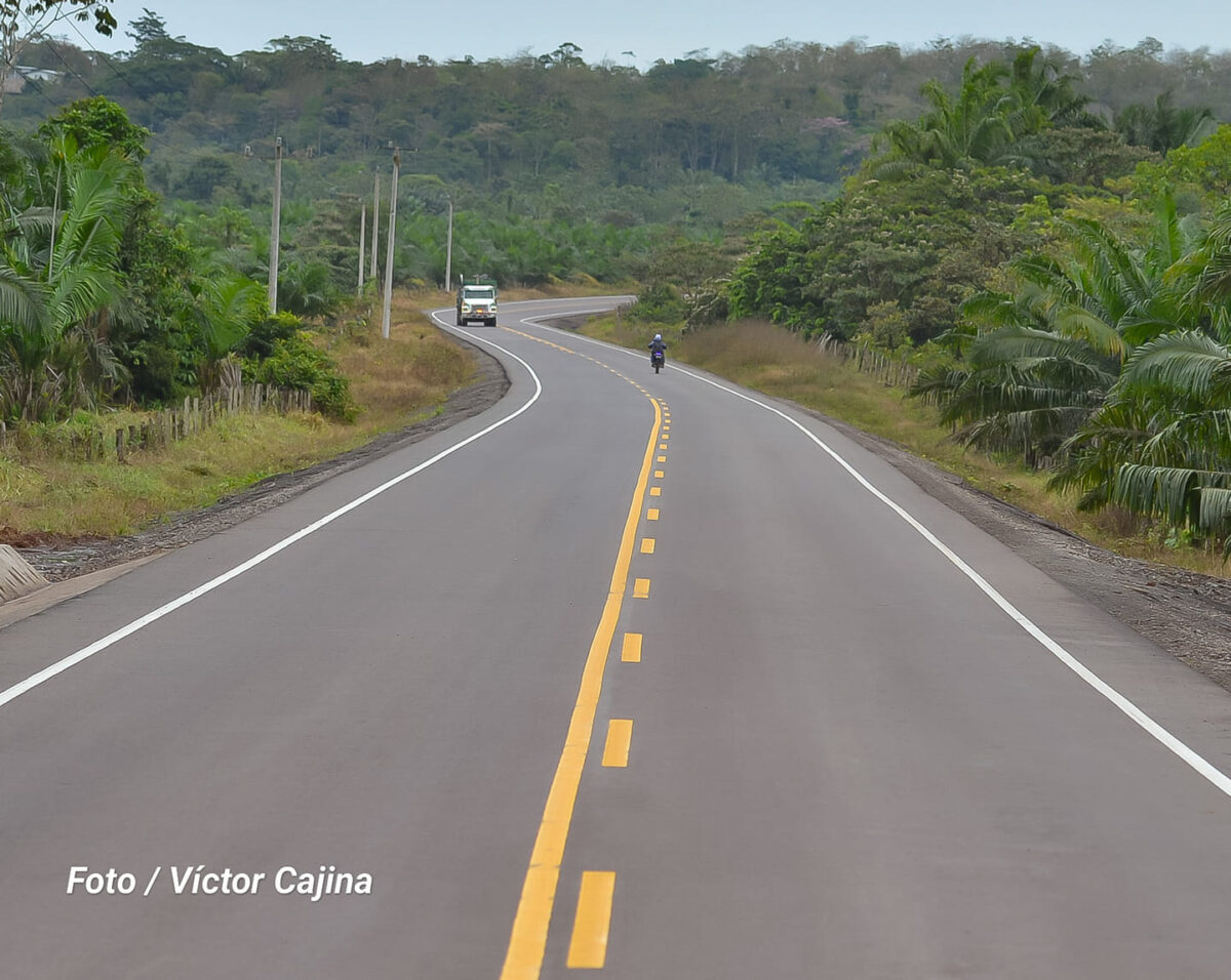 Listo tramo de carretera Arena-Monte Rosa en Zelaya Central Managua. Radio La Primerísima