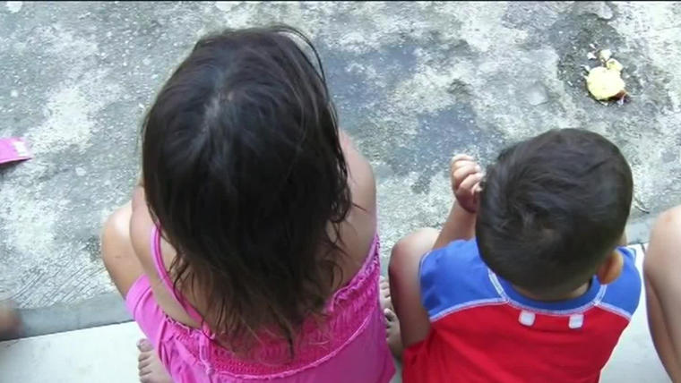 Hombre violaba a sus dos hijas en Tola Managua. Radio La Primerísima