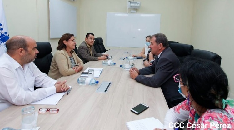 CNU y gobiernos regionales abordarán tema de formación educativa Managua. Radio La Primerísima