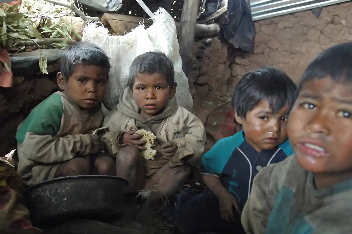 El virus del hambre: marca y sello capitalista Por Pasqualina Curcio | Agencia ALAI, Ecuador