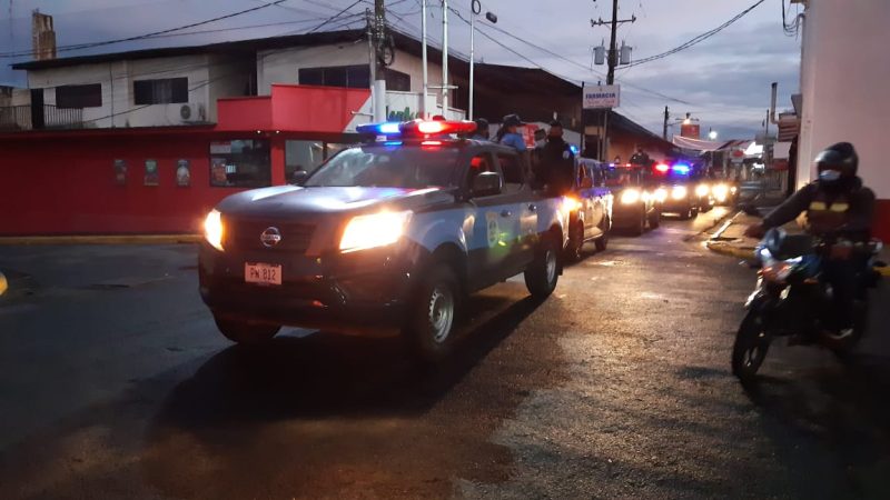 Realizan dianas en saludo a la Policía Managua. Radio La Primerísima