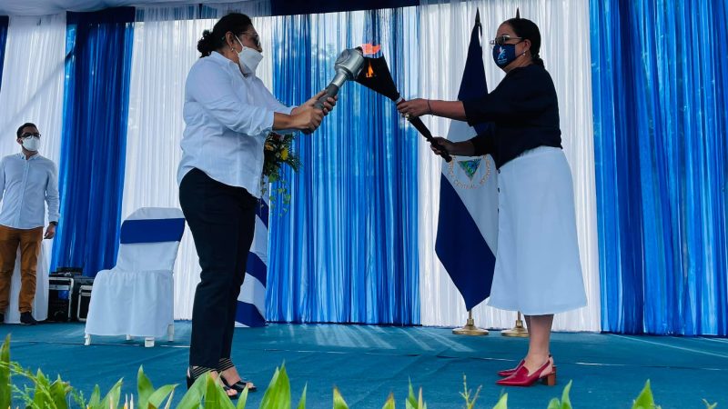 Ticos reciben Antorcha de la Libertad Managua. Por Jaime Mejía/Radio La Primerísima