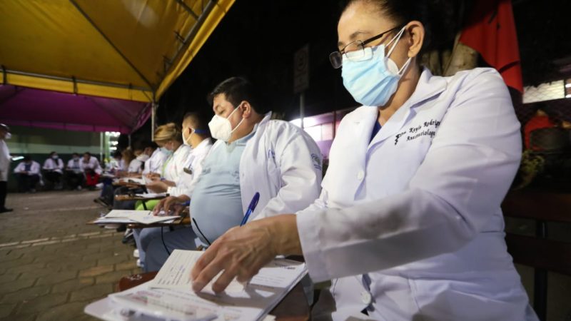 Valoran trabajo del personal de salud durante vacunación contra Covid-19 Managua. Radio La Primerísima