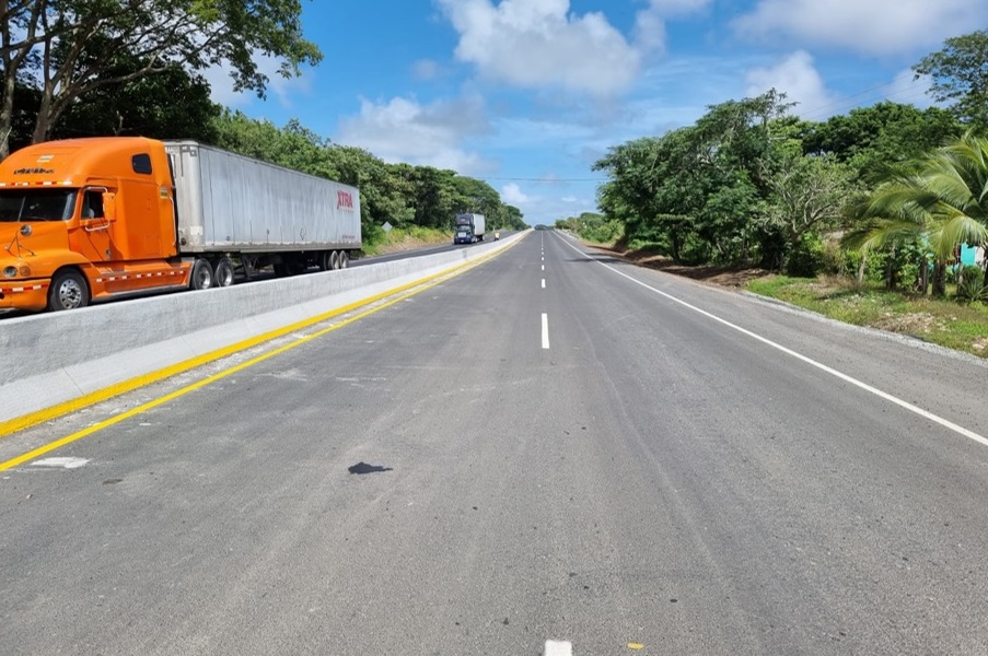 Nueva carretera mejora intercambio comercial Managua. Radio La Primerísima