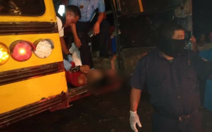 “Charro Negro” asesina a dos hombres en un barrio del municipio Rosita Managua. Por Ingrid Canda/Radio La Primerísima