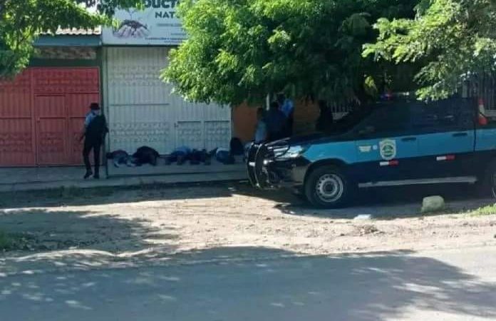 Arrestan a sujetos que habían robado a pasajeros de un bus Managua. Radio La Primerísima 