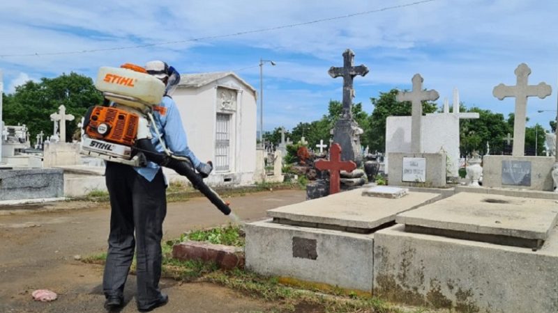 Ejecutarán plan de prevención sanitario en cementerios Managua. Radio La Primerísima   