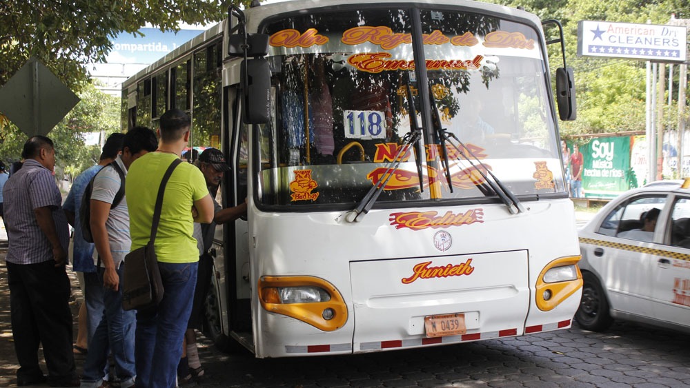 Analizan reducir recorrido de buses de transporte público en Managua Managua. Radio La Primerísima