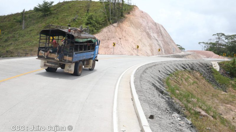 Construcción de carreteras reducen el tiempo para sacar la producción Managua. Jerson Dumas/ La Primerísima