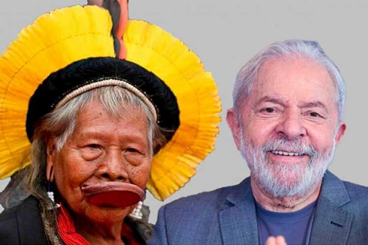 Líder indígena de Brasil anunció apoyo a Lula Da Silva Brasilia. Prensa Latina