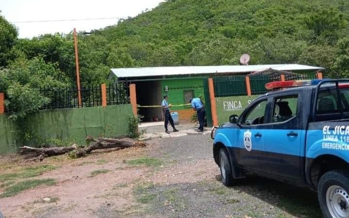 Mujer mató con tanta saña a su madre que quebró hasta el cuchillo Managua. Jerson Dumas/Radio La Primerísima