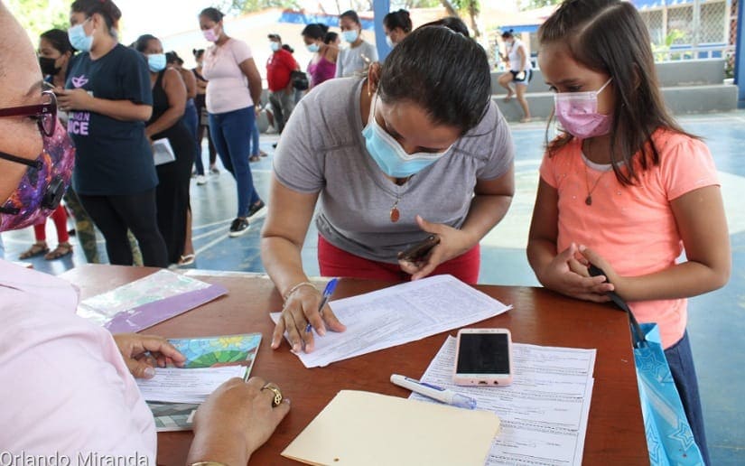 Colegios del país inician matrículas del Ciclo Escolar 2023 Managua. Radio La Primerísima