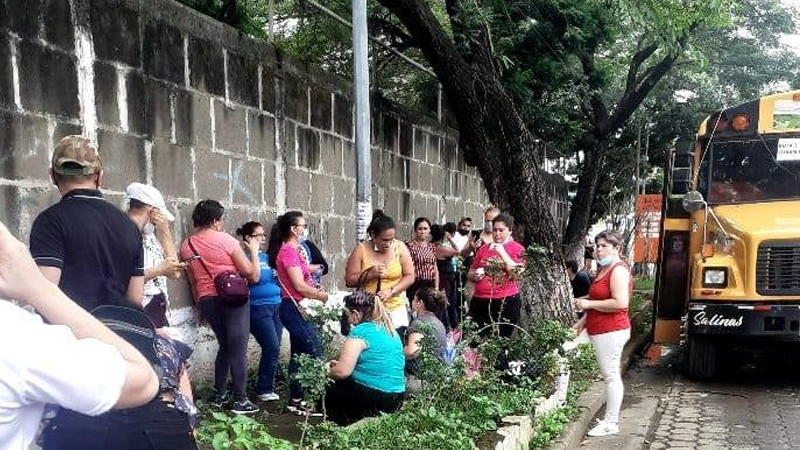 Tabacalera apoya a trabajadores para vacunación contra Covid-19 Managua. Radio La Primerísima