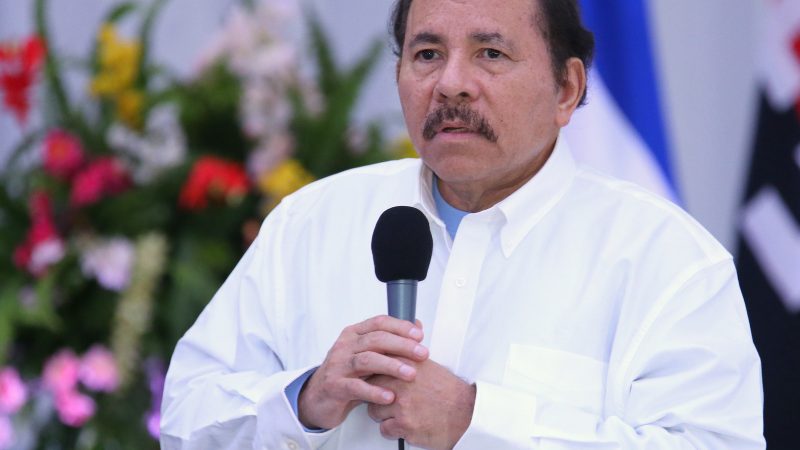 Este domingo, Nicaragua es rojinegra Por Luis Varese