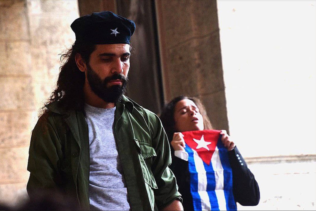 Cuba: el despertar de los pañuelos rojos Por José Manuel Lapeira Casas | La Jiribilla, Cuba