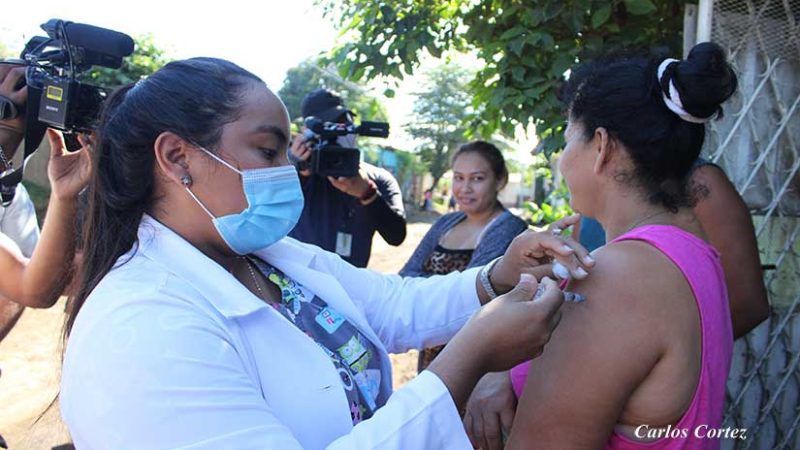 Vacunación contra el Covid-19 cerca del alcanzar el 76% de avance Managua. Radio La Primerísima