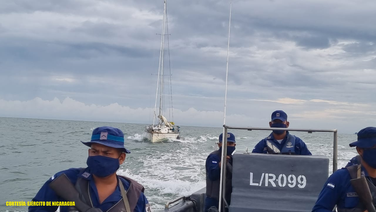 Rescatan a extranjero que estaba en barco a la deriva en Caribe Sur Managua. Radio La Primerísima