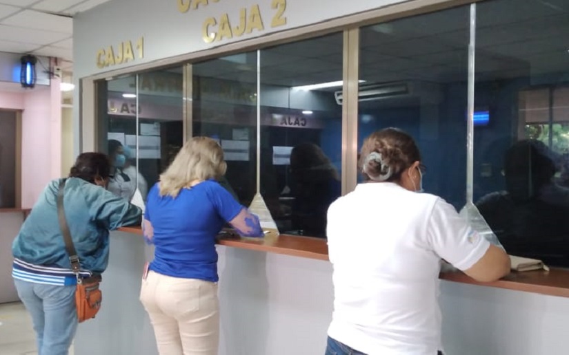 Trabajadores de la salud reciben pago anticipado del mes de noviembre Managua. Radio La Primerísima