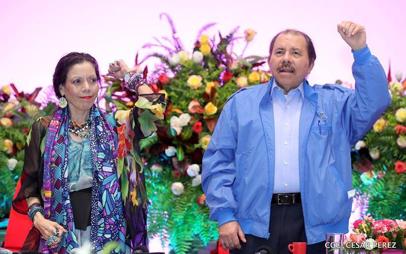 Delegación peruana celebra nuevo período del Pueblo Presidente Managua. Radio La Primerísima