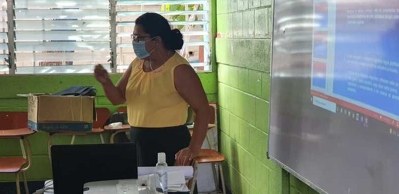 Capacitan a educadores antes del inicio de nuevo año escolar Managua. Radio La Primerísima