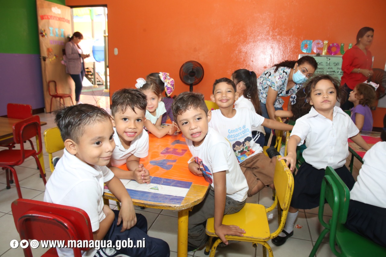 Centros de Desarrollo Infantil abren sus puertas Managua. Radio La Primerísima
