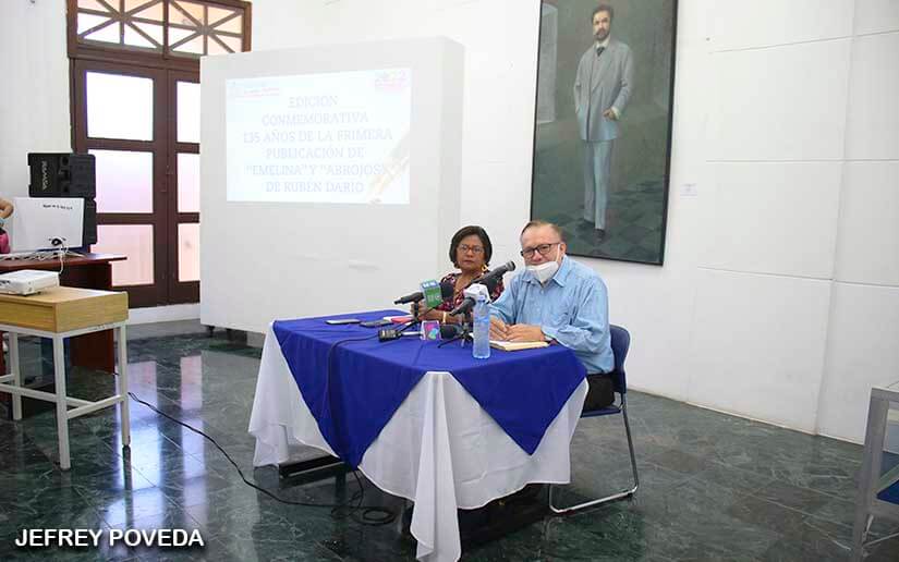 Desarrollan conversatorio sobre primeras obras de Rubén Darío Managua. Radio La Primerísima