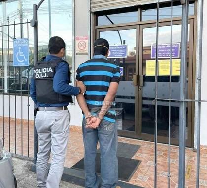 Detienen a pinolero señalado de secuestrar a ganadero en Costa Rica San José. Diario Extra