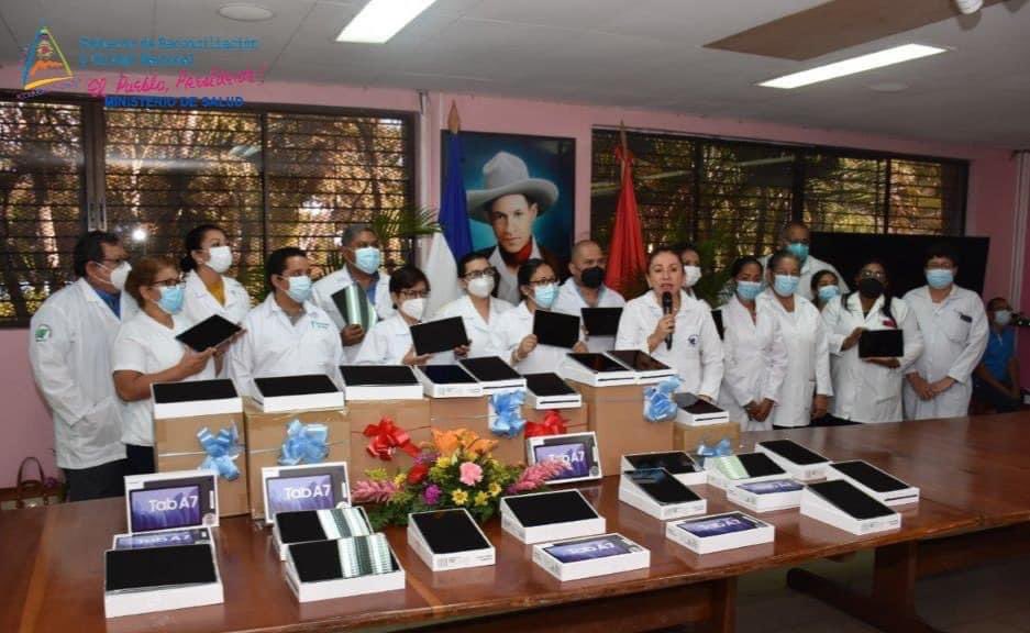 MINSA entrega tablets a hospitales de 11 departamentos del país Managua. Danielka Ruiz/ La Primerísima