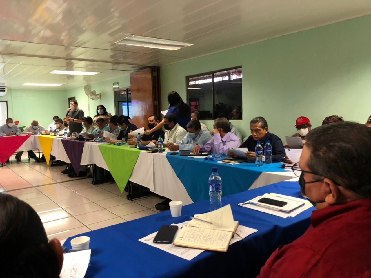 Reajustan 7% el salario mínimo Managua. Radio La Primerísima