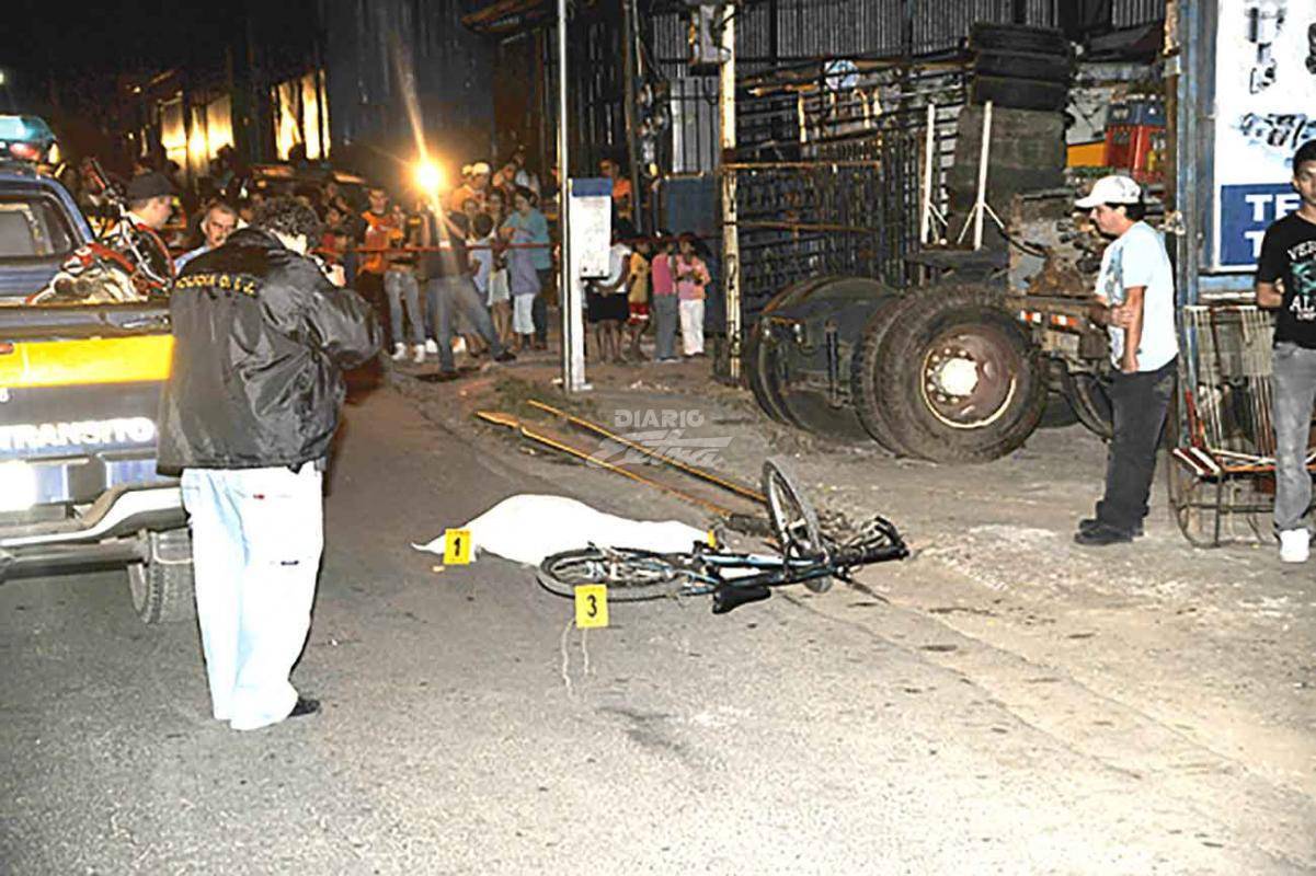 Ciclista nicaragüense muere atropellado en Alajuela, Costa Rica San José. Diario Extra